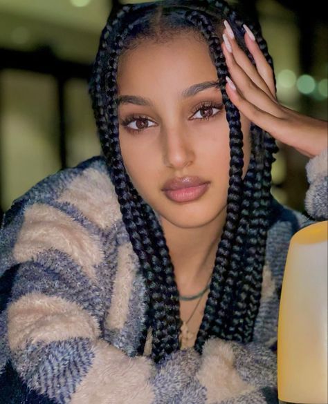 Ethiopian Makeup Looks, Ethiopia Hairstyle, Habesha Hair Braids, Habesha Braids, Habesha Hairstyles, Pretty African Girl, Habesha Hair, Ethiopian Hairstyles, Ethiopian Braids