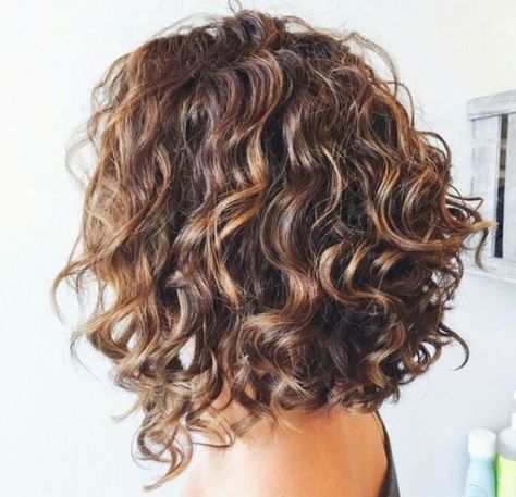 Haircuts For Curly Hair, Short Hair Balayage, Curly Bob Hairstyles, Brown Blonde Hair, Easy Hair, Short Curly Hair, Long Curly Hair, Medium Length Hair Cuts, Long Curly