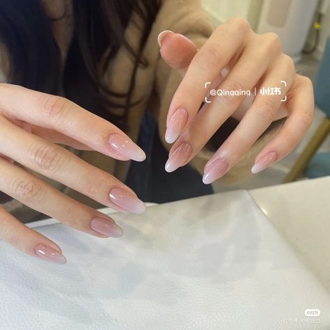 Korean Extension Nails, Gel X Nails Korean, Korean Nails Simple, Syrup Nails Korean, Douyin Nails Almond, Nail Inspo Korean, Romantic Nails, Subtle Nails, Minimal Nails