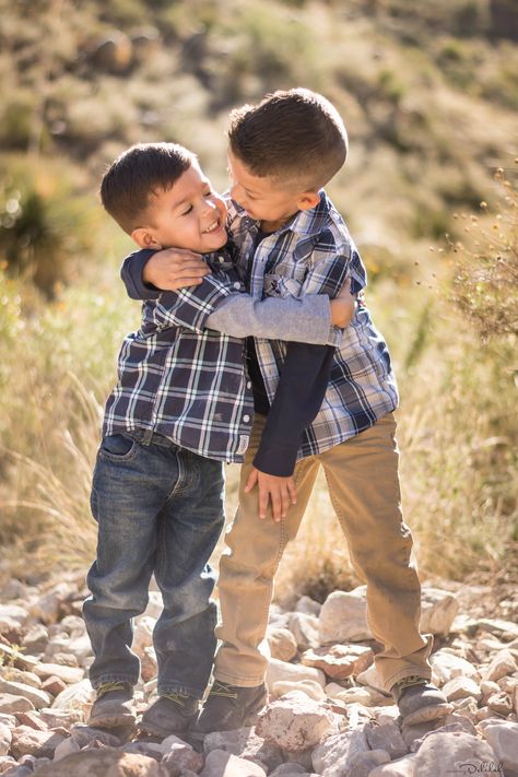 Because I have a BROTHER, I'll always have a FRIEND. #Brothers #Photosession 2 Brothers Photography Poses, Brothers Photo Shoot, Brother Photoshoot, Sibling Shoot, Brother Poses, Boys Halloween Costumes Diy, Brother Pictures, Joker Videos, Brothers Photography