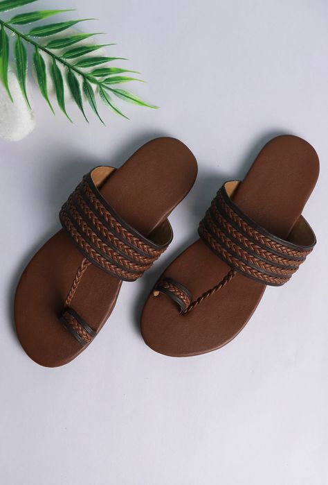 Kolhapuri Chappal Kholapuri Chappal Men, Daily Wear Chappal For Women, Kholapuri Chappal For Women, Kolapuri Chapal Women, Kolapuri Chapal For Women, Chappals For Women, Ladies Chappal, Leather Chappals, Chappal For Women