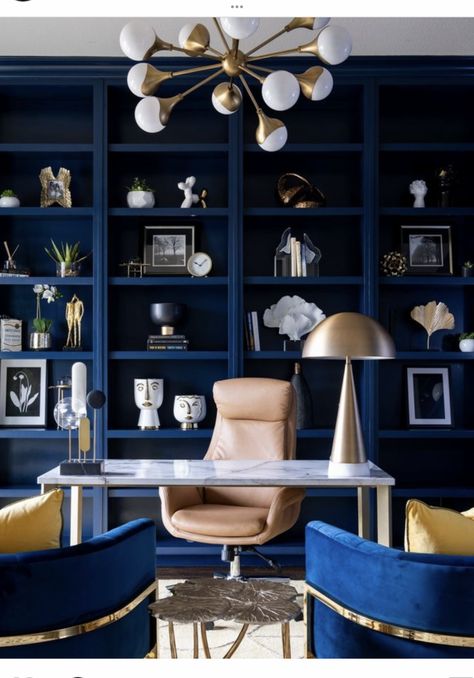 Blue Home Office Design, Navy Blue And Gold Office, Navy Blue Office Ideas, Blue And Gold Office, Navy And Gold Office, Bookshelf Decorating Ideas, Hamptons Interior Design, Blue Home Offices, Office Decor Organization