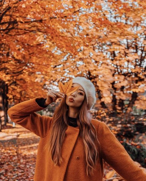 Portret Feminin, Fall Shoot, Shotting Photo, Photographie Inspo, Portrait Pictures, Foto Tips, Foto Casual, Fall Inspo, Fall Photoshoot