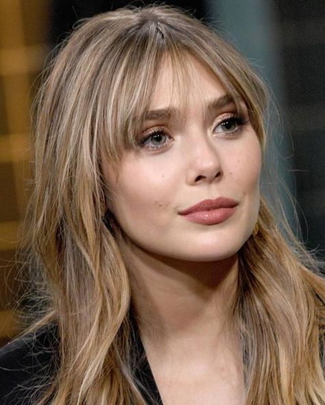 Blonde Elizabeth Olsen, Elizabeth Olsen Soft Autumn, Elizabeth Olsen Short Hair, Elizabeth Olsen Eyes, Elizabeth Olsen Makeup, Elizabeth Olsen Haircut, Elizabeth Olsen Aesthetic, Elizabeth Olsen Hair, Elizebeth Olsen