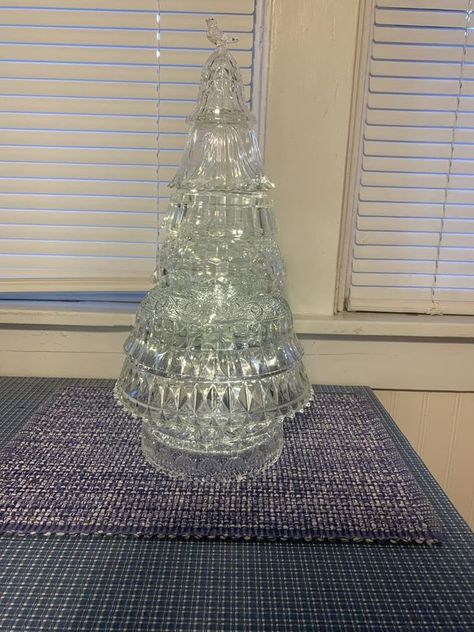 Glass Bowl Christmas Tree, Dollar Tree Crafts Diy, Crystal Bowls, Tree Crafts, Dollar Tree Crafts, Diy Christmas Tree, Crafts Diy, Cut Glass, Glass Bowl