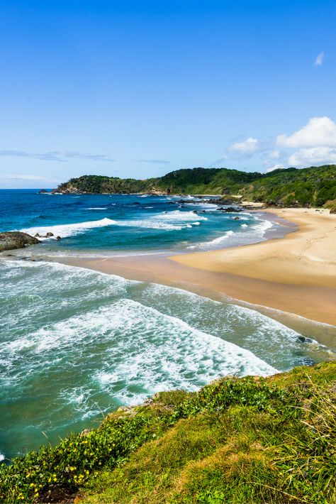 Miners Beach in Port Macquarie, NSW, Australia #travel Australia Adventure, Roadtrip Australia, Port Macquarie, Travel Photography Tips, Nsw Australia, Round The World, Travel Planning, Australia Travel, Travel Stories