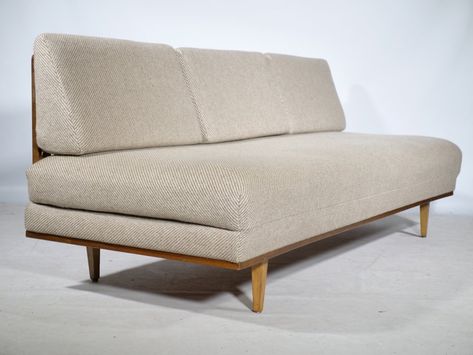 For sale: Double Bed Daybed, 1960s | #278857 Modernist Sofa, Daybed With Drawers, Daybed Design, Sofa Bed Design, Borge Mogensen, Kilim Fabric, Bed Bench, Daybed Sofa, City Furniture