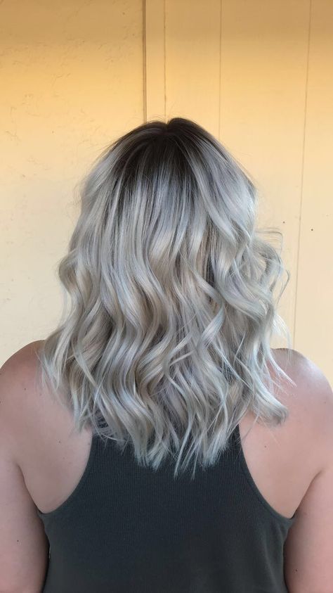 Silver blonde with ashy shadow root #kenracolor #kenraprofessional #shadowroot #silverhair Cool Tone Blonde With Shadow Root, Platinum Root Shadow, White Blonde Shadow Root, Bleach And Tone With Root Smudge, Bleach And Tone With Shadow Root, Kenra Color, Dark Roots Blonde Hair, Silver Ombre, Silver Highlights