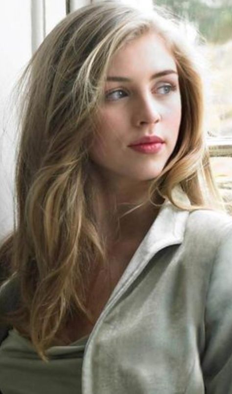 Hermione Corfield, Female Actresses, Real Girls, Blonde Beauty, Female Images, Model Pictures, Hermione, Model Poses, Ulzzang Girl