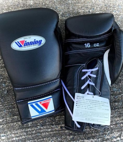 Winning boxing gloves
Winning Boxing Gloves Cow hide geniune leather boxing gloves all sizes and colors are available Make Gloves, Grant Boxing Gloves, Winning Boxing, Boxing Gear, Sports Aesthetic, Martial Arts Workout, Training Gloves, Head Gear, Punching Bag