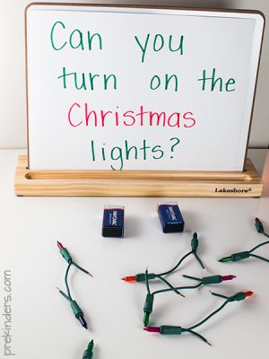 Christmas Lights Science Center Exploration Science For Preschool, Craft Table Display, Science Light, Diy Napkin Folding, Science Display, Pre-k Science, Light Science, Christmas Science, Christmas Stem