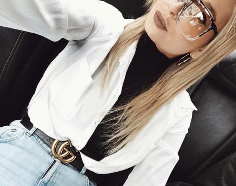 Black Turtleneck Layering, Button Down Shirt Outfit Casual, Turtleneck Layering, Plain White Shirt, White Shirt Outfits, Turtleneck Outfit, Lazy Outfits, White Button Down Shirt, White Button Down