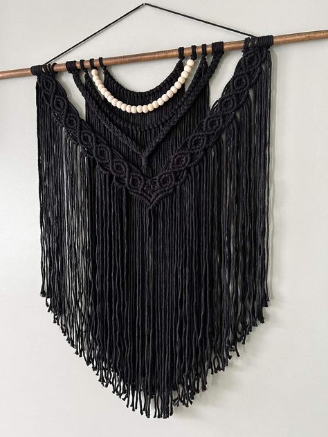 Gothic Macrame Wall Hangings, Black Macrame Wall Hanging Diy, Black And White Macrame Wall Hanging, Black And White Macrame, Black Macrame Wall Hanging, Macrame Creations, Macrame Feather Wall Hanging, Black Wall Decor, Feather Wall Hanging