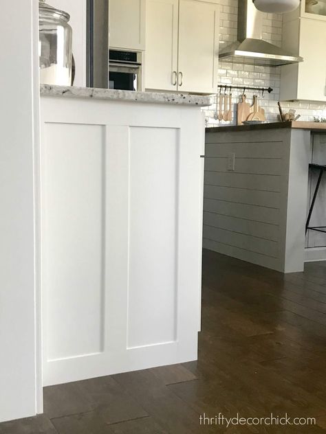 How to Upgrade the End of Builder Grade Cabinets | Thrifty Decor Chick | Thrifty DIY, Decor and Organizing Old Kitchen Makeover, Builder Grade Cabinets, Builder Grade Kitchen, Thrifty Decor Chick, Kitchen Finishes, Stock Cabinets, Diy Kitchen Renovation, Builder Grade, Thrifty Decor