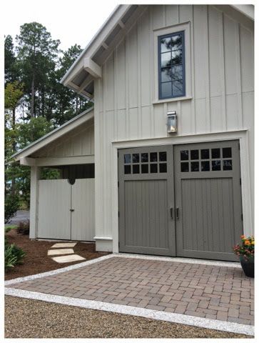 Garage Portico, Golf Cart Garage, Golf Cart Storage, Southern Living Idea House, One Car Garage, Farmhouse Garage, Garage Door Types, Lawn Ideas, Cart Storage