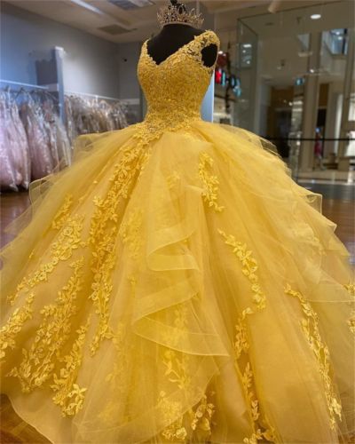 Yellow Quinceanera Dresses, Yellow Quinceanera, Yellow Quinceanera Dress, Quinceñera Dresses, Dresses V Neck, Yellow Dresses, Ball Gowns Princess, Prom Dresses Yellow, Princess Skirt