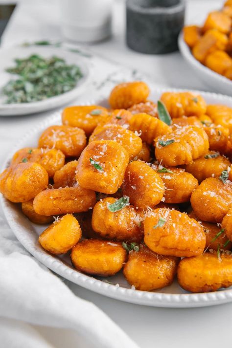 Easy Homemade Sweet Potato Gnocchi Sweet Potato Gnocchi Recipe, Pan Fried Sweet Potatoes, Gluten Free Gnocchi, Potato Noodles, Gnocchi Recipe, Sweet Potato Gnocchi, Easy Main Dishes, Homemade Gnocchi, Potato Gnocchi