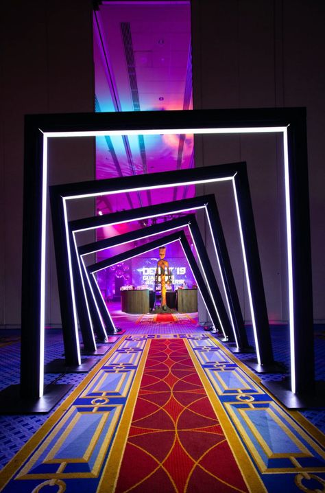 Guardians Of The Galaxy Wedding, Event Installation Ideas, Guardians Of The Galaxy Decorations, Party Stage Design, Galaxy Decorations, Galaxy Themed Party, Galaxy Event, Event Arch, Event Installation