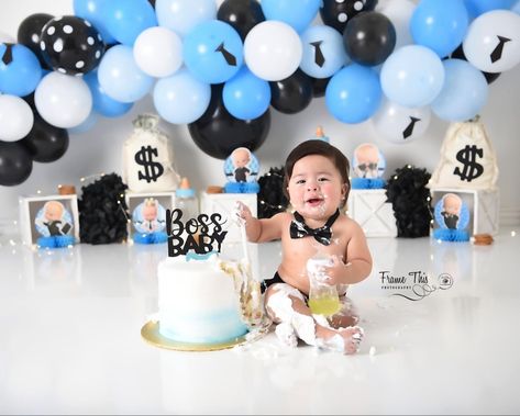 Boss Photoshoot, Baby Cake Smash, Baby Boss, Finger Henna Designs, Newborn Backdrop, Smash Cake Boy, First Birthday Party Decorations, Newborn Baby Photoshoot, Baby Frame