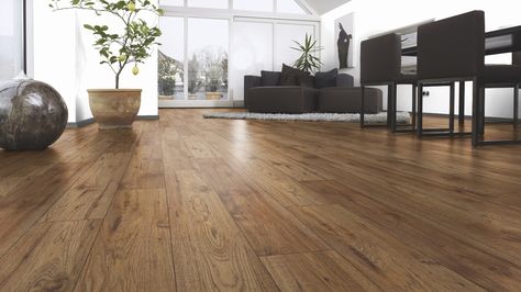 Discover why our Stunning Hickory Chelsea Laminate Wood Flooring, is not just a pretty floor;-) Laminate Flooring Colors, Best Kitchen Faucets, Best Laminate, Vinyl Laminate Flooring, Oak Laminate, Wood Laminate Flooring, Flooring Store, Contemporary Kitchen Design, Floor Colors