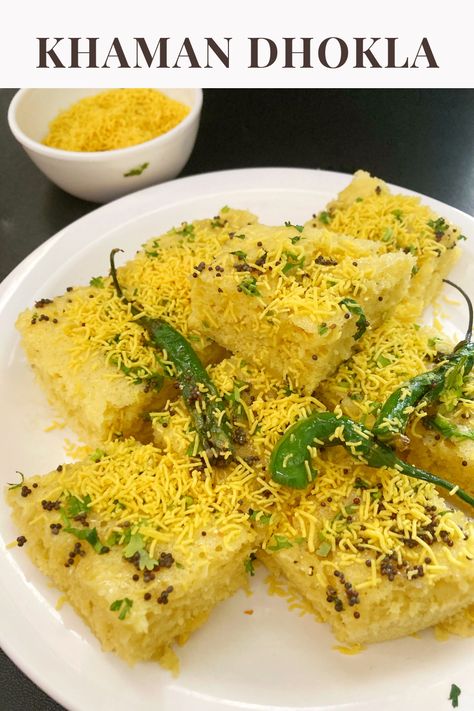 Khaman is a popular Gujarati dish which is widely famous. So here is an easy recipe of this khaman dhokla which can be instantly made using ingredients that are easily available at your home.Checkout the recipe and do try it at your place. Indian Chicken Starter Recipes, Chicken Dhansak Recipe Indian, Gujarati Dhokla Recipe, Instant Khaman Dhokla Recipe, Khasta Kachori, Khaman Dhokla, Try It, Easy Recipe, The Recipe