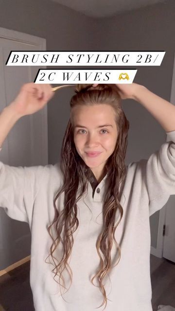 Defining Wavy Hair, Curling Hair With Denman Brush, Using A Denman Brush Wavy Hair, How To Denman Brush, Denman Brush For Wavy Hair, How To Curl Wet Hair With Brush, Wavy Hair Brush Styling, Brush Style Wavy Hair, Denman Brush Styling