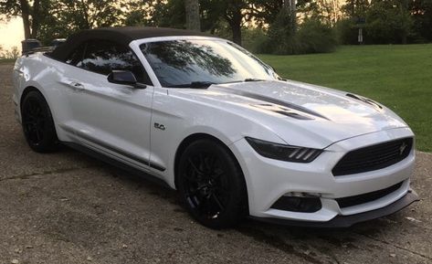 Mustang Convertible 2020, White Convertible Mustang, 2010 Mustang Convertible, Mustang 1966 Convertible, 1964 Mustang Convertible, Ford Mustang Car, Mustang Cars, Black N White, Future Car