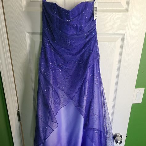 Burgundy Short Dress, Teal Gown, Blue Lace Prom Dress, Navy Blue Evening Gown, Ombre Gown, Purple Party Dress, Ombre Purple, Gown Ideas, Ombre Prom Dresses