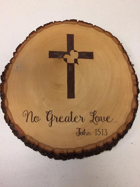 Christian Wood Burning Ideas, Wood Burning Cross Designs, Wood Burn Bible Verse, Wood Burning Art Patterns Tray, Cross Wood Burning Design, Eood Burning Wall Art, Wood Burning Crafts, Wood Burning Art, Cross Designs