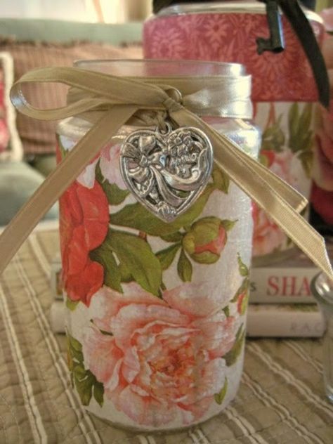 40 Amazing Paper Napkin Craft Ideas Pretty Napkins, Crystal Light Containers, Repurposed Bottles, Stenciled Furniture, Napkin Art, Decoupage Jars, Decorated Bottles, Decoupage Projects, Patterned Napkins