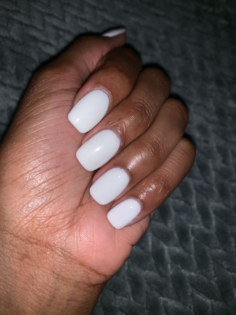 #sns  #snsnails #snsdippingpowder #gelnailpolish #gelcolor #gelnailscolors #white #summernails White Fingernails, Photo Fake, S And S Nails, White Manicure, Gel Color, Gel Nail Polish, White Nails, Beauty Nails, Nail Inspo