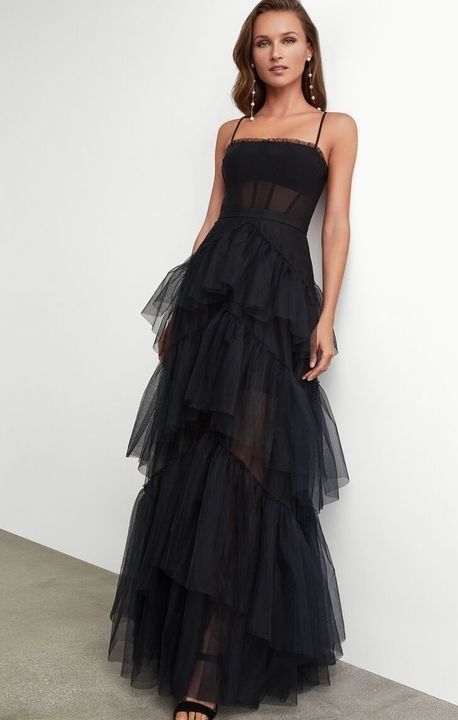 Tulle Dress Black, Tiered Tulle Dress, Midnight Wedding, Tulle Ruffle Dress, Ruffle Dress Black, Dream Dresses, Prom Dress Inspiration, Cute Prom Dresses, Pretty Prom Dresses