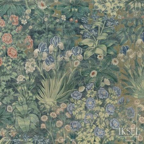 Tapestry Wallpaper, Plants Wallpaper, Flower Tapestry, Wallpaper Interior, Wallpaper Floral, Iphone Wallpaper Sky, Scale Design, Vintage Tapestry, The Wallpaper