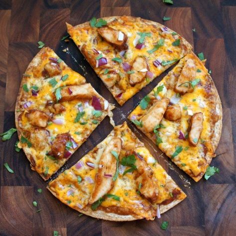 BBQ Chicken Tortilla Pizza Pizza Substitute, Bbq Chicken Tortilla, Chicken Tortilla Pizza, Zucchini Crust, Tortilla Pizzas, Pizza Tortilla, Student Style, Oven Pizza, Tortilla Pizza