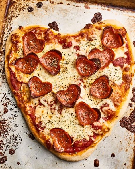 I want to surprise my girlfriend this year and make a special Valentine's dinner at home instead of going out. What's the most romantic menu you could possibly think of? Help! READ MORE... Shaped Pizza, Big Pizza, Heart Shaped Pizza, Pizza At Home, Best Homemade Pizza, Classic Pizza, Homemade Dough, Valentine Dinner, Baking Stone