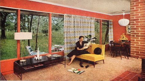 Vividly hued mid-century modern from 1955. I'm considering this color to replace my mid-century turquoise. Mcm Interior, Retro Rooms, Living Vintage, 70s Aesthetic, Mid Century Living, Mid Century Living Room, Homes Interior, Mid Century Modern Living, Mid Century Modern Interiors