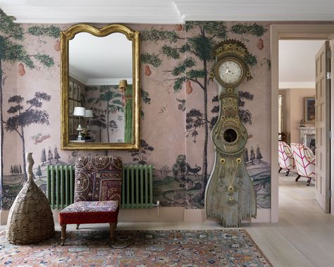 Kit Kemp's gorgeous London townhouse is a celebration of color and pattern | Homes & Gardens Charlotte Street Hotel, Mythical Land, Chelsea Textiles, Soho Hotel, Kit Kemp, London Townhouse, London Interior, English Design, British Art