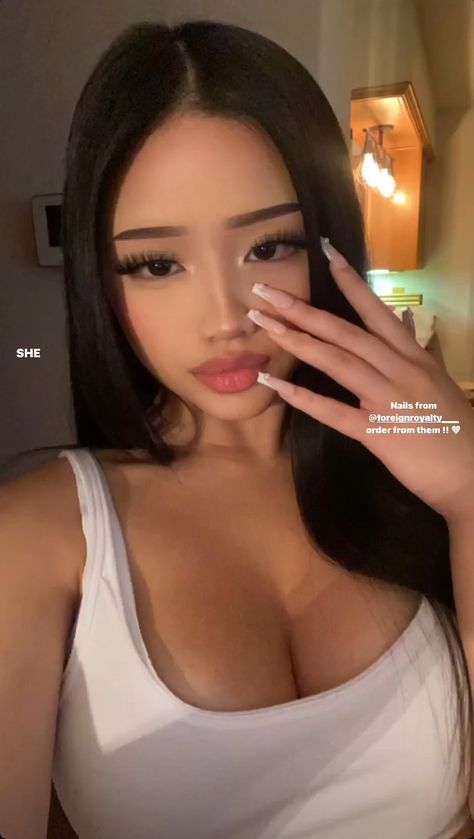 Natural Abg Makeup, Soft Baddie Makeup, Abg Style Makeup, Korean Baddie, Abg Makeup, Korean Eyebrows, Makeup Chinese, Pretty Girl Aesthetic, Beauty Tiktok