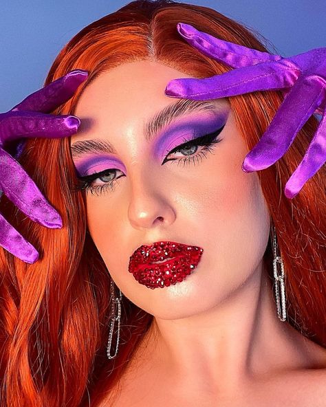 Euphoria Eyes, Jessica Rabbit Makeup, Rabbit Makeup, Jessica Rabbit Costume, Erin Rose, Drag Queen Makeup, Rabbit Costume, Plouise Makeup Academy, Carnival Makeup