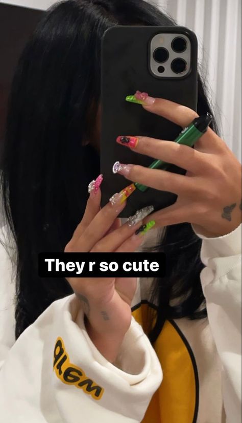 Simple Acrylic Nails Summer, Acrylic Nails Latina, Short Coffin Acrylic Nails, Acrylic Nails Summer, Cowboy Nails, Latina Nails, Coffin Acrylics, Simple Acrylic, Short Coffin