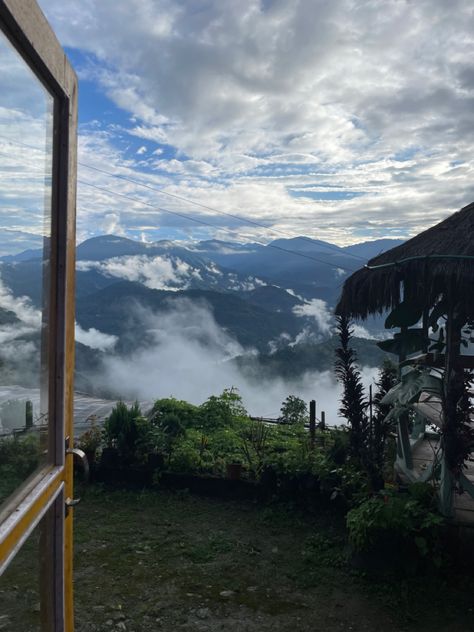 Kalimpong Aesthetic, Kalimpong Photography, Travel Asthetics Photos, Manali Trip, Mountain Aesthetic, Mountains Aesthetic, Travel Picture Ideas, Scenic Travel, Adventure Travel Explore