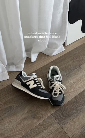 Black New Balance 574 Outfit Women, New Balance 574 V2, New Balance 574 Black Outfit, New Balance Outfit 574, New Balance Shoes 574 Outfit, 574 New Balance Women Outfit, Hand Wrighting, New Balance Women Outfit, New Balance 574 Outfit Women