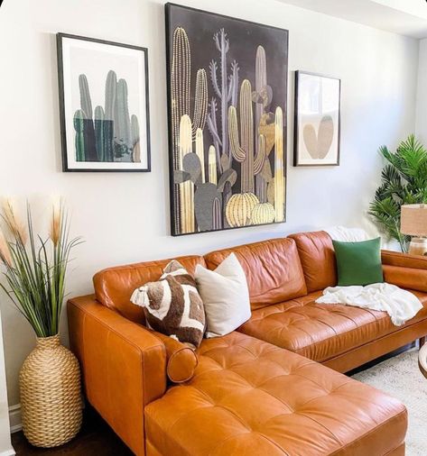 Sitting Room Ideas Cozy, Living Room Hippie, Leather Sofa Decor, Orange Leather Sofas, Leather Couch Living Room Decor, Brown Leather Couch Living Room, Blue Couch Living Room, Brown Sofa Living Room, Orange Couch