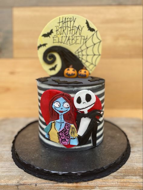 Jack Skellington Birthday Cake, The Nightmare Before Christmas Cake, Jack And Sally Cake, Sally Cake, Jack Skellington Cake, Nightmare Before Christmas Cake, Jack Y Sally, Cake Halloween, Sally Skellington