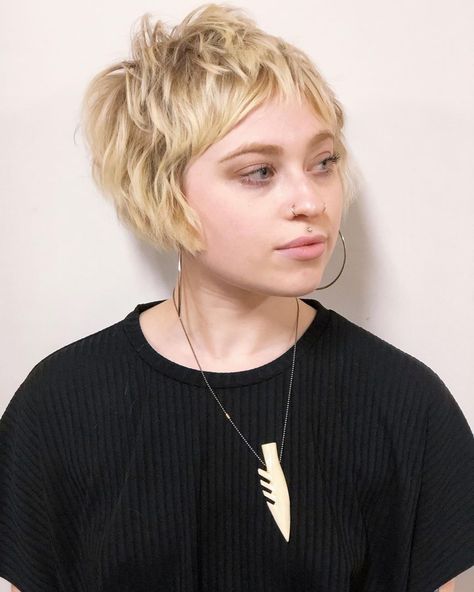 Shaggy Pixie Bob, Pageboy Haircut, Short Textured Hair, Edgy Short Haircuts, Shaggy Pixie, Women Haircuts, Short Shag Haircuts, Textured Haircut, Feb 25