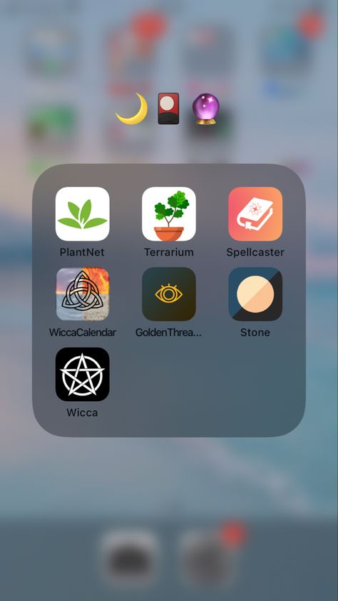 Gamer Witch Aesthetic, Spiritual Apps, Witch Book Aesthetic, Crystals Aesthetic Witch, Witchcraft Apps, Apps For Witches, Witchy Apps, Astrology Apps, Witch Apps