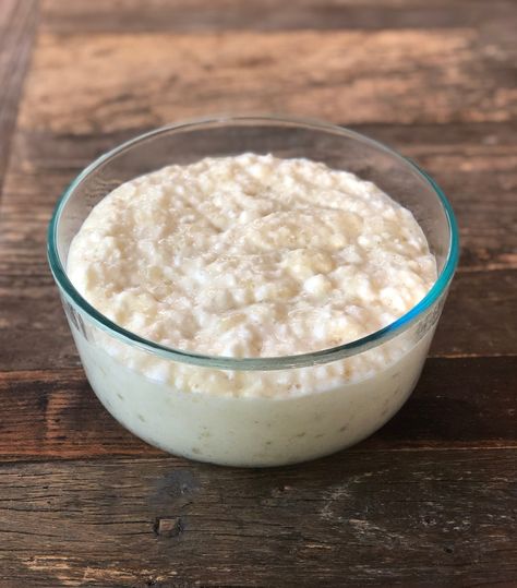 Large Tapioca Pearls Recipe, Fluffy Tapioca Pudding Recipe, Pearl Tapioca, Rice Puddings, Whipped Egg Whites, Tapioca Recipes, Tapioca Pudding, Custard Pudding, Shrimp Recipes Easy