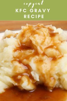 How To Make Kfc Gravy, Chicken Bouillon Gravy, Kfc Copycat Gravy, Kfc Copycat Recipes, Copycat Kfc Gravy, Kfc Gravy Recipe Copycat, Copycat Fast Food, Kfc Chicken Recipe Copycat, Kfc Gravy Recipe