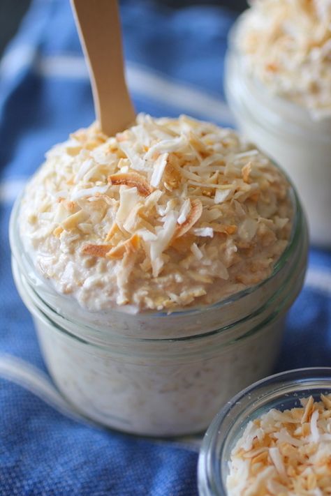 Coconut Cream Pie Overnight Oats, Oat Recipes Healthy, Overnight Oats Recipe Healthy, Overnight Oat, Overnight Oats Healthy, Coconut Cream Pie, Overnight Oats Recipe, Oats Recipes, Oatmeal Recipes