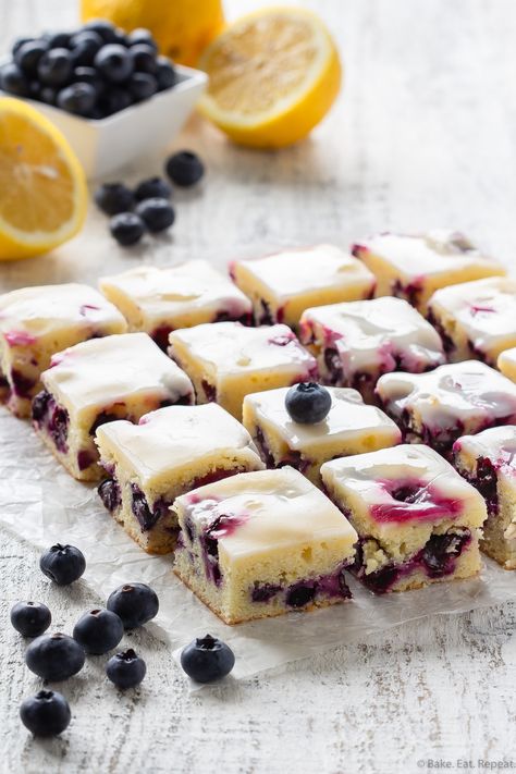 Blueberry Lemon Blondies - Bake. Eat. Repeat. Blueberry Brownies, Lemon Brownies, Brownies From Scratch, Cheesecake Brownie, Blondies Recipe, Blueberry Cake, Blueberry Recipes, Lemon Bars, Lemon Blueberry